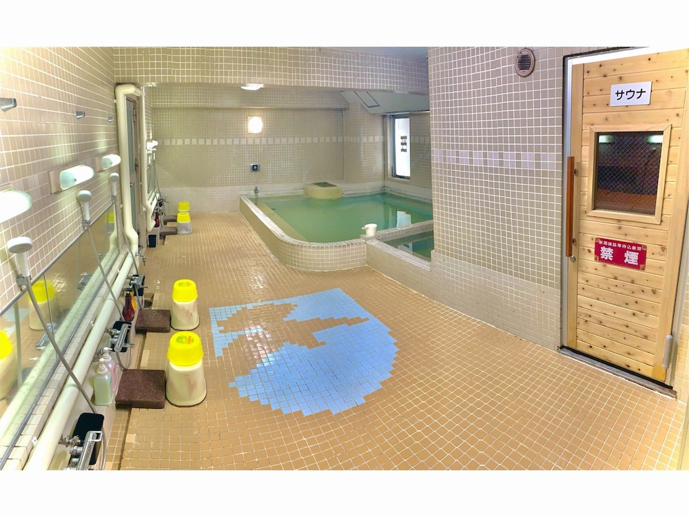 swimming pool spa
