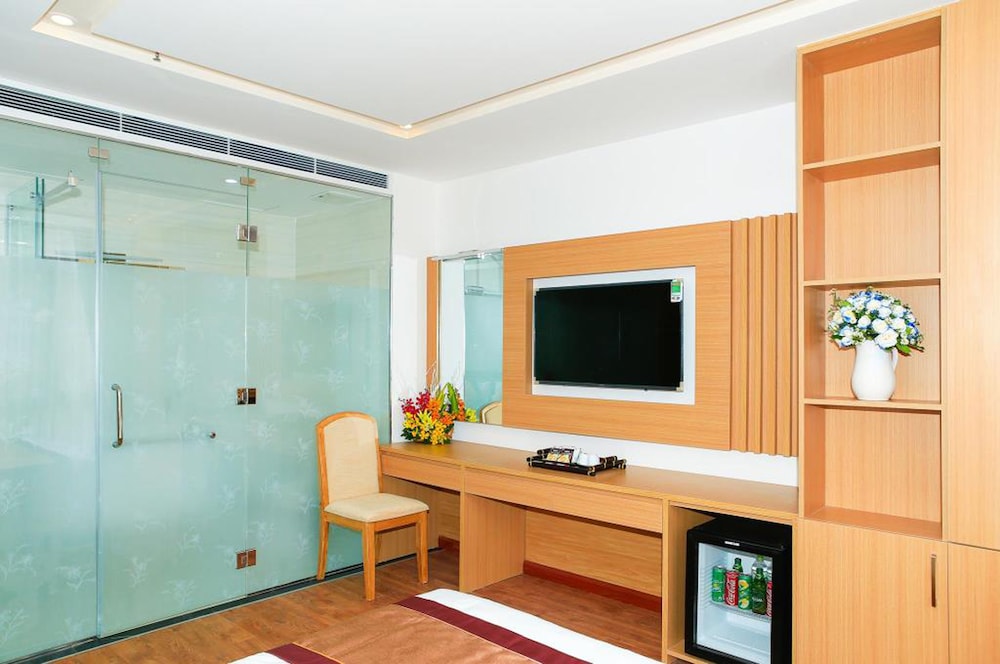 Prague Hotel 90/100