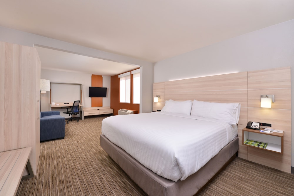 Holiday Inn Express Sedona Oak Creek 26/73
