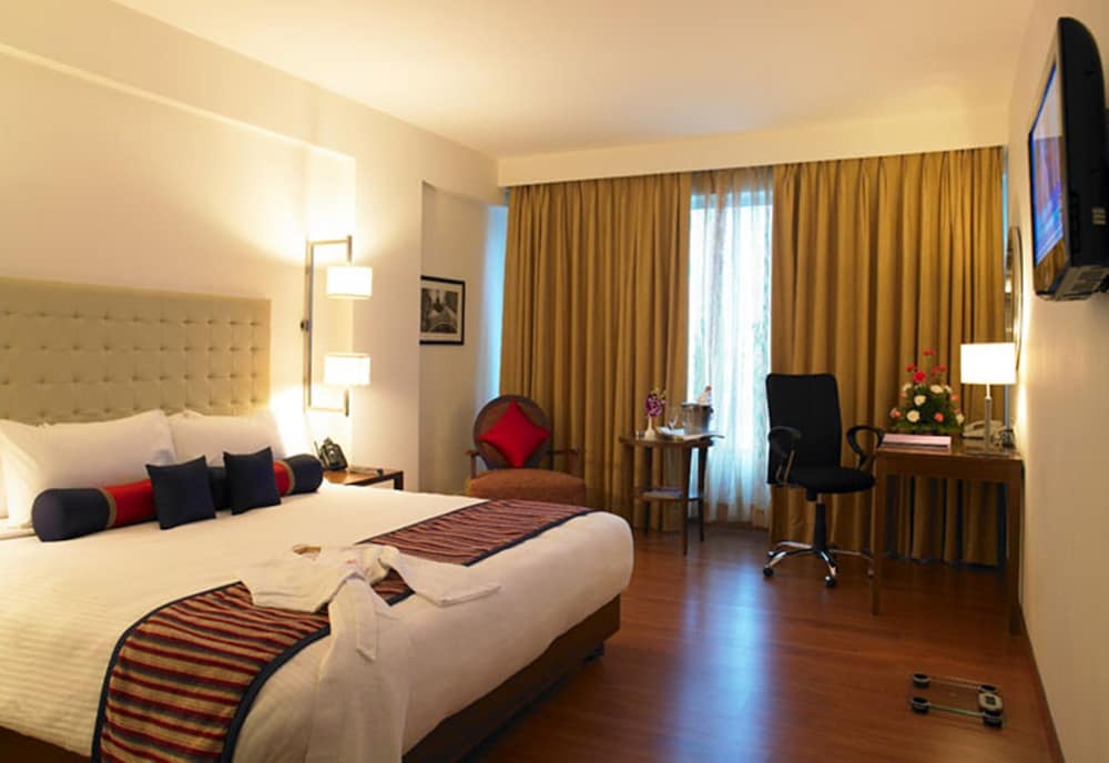 Royal Orchid Central Jaipur 10/58