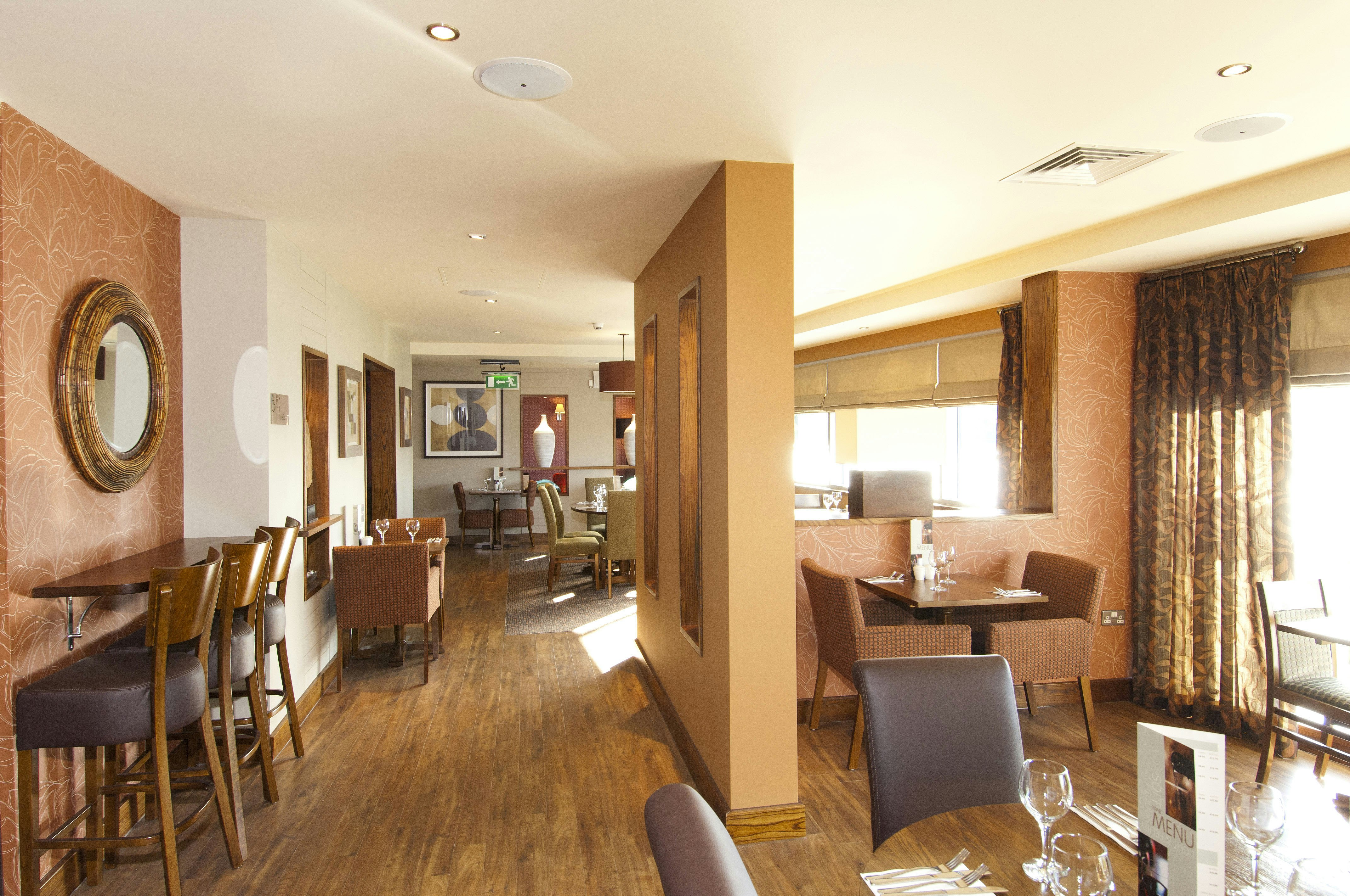Premier Inn Liverpool John Lennon Airport 25/32