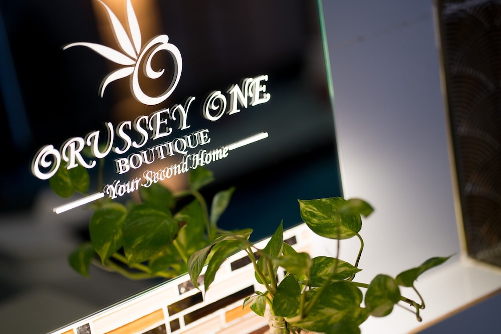 Orussey One Boutique 28/50