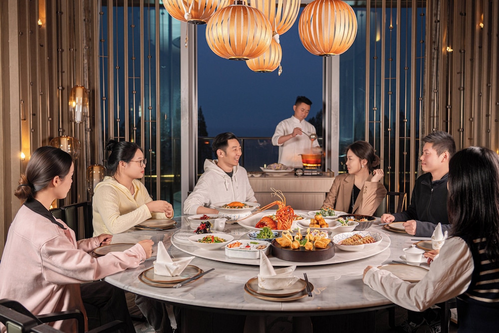 Intercontinental Huzhou Taihu South By Ihg، Huzhou 35/50