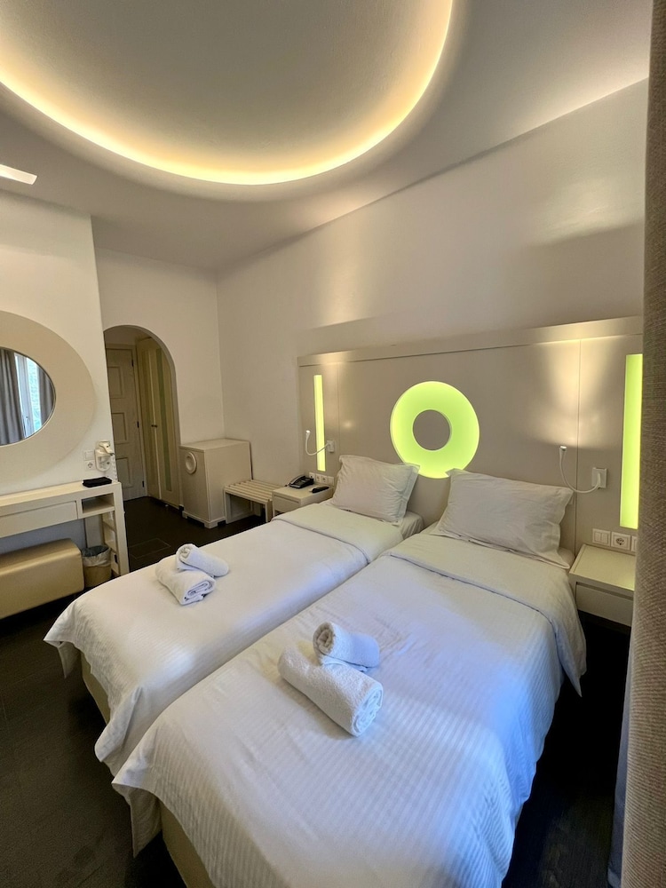 Matogianni Hotel 18/48