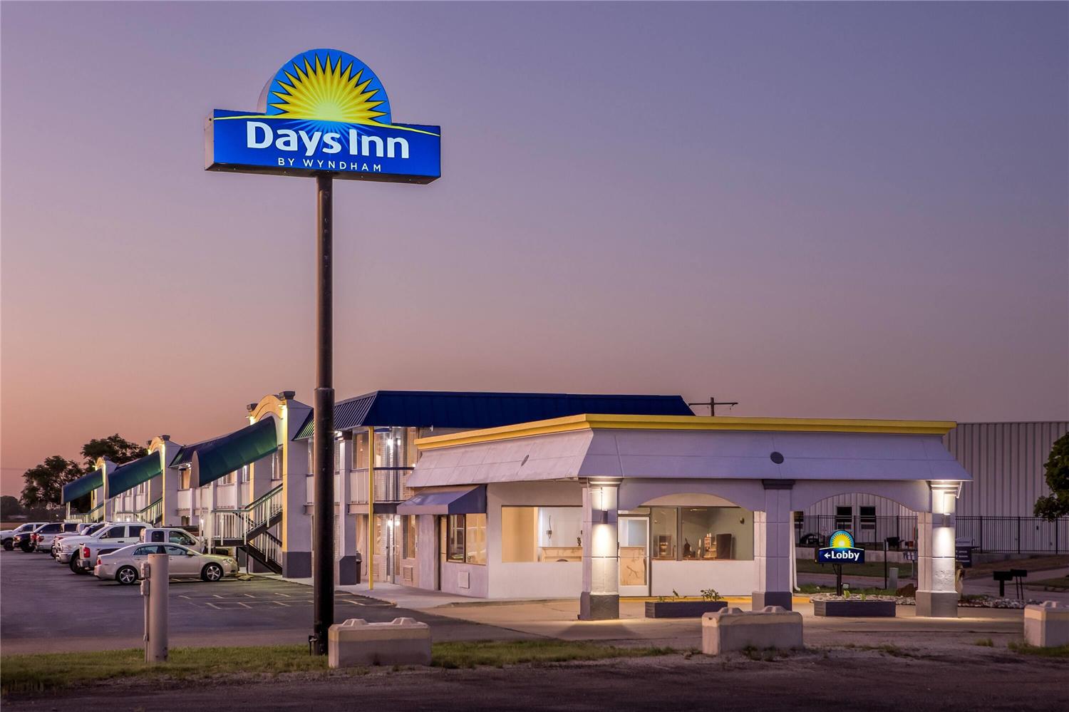 Days Inn by Wyndham Salina South 1/60