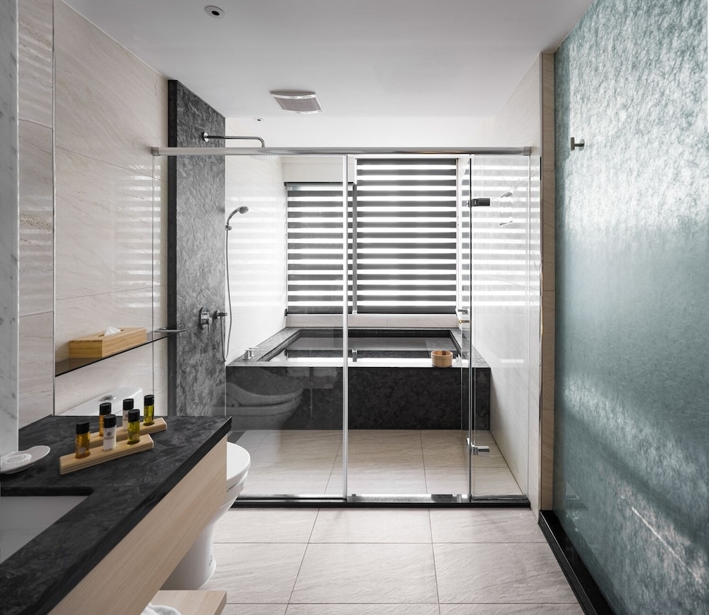 Gamalan FL Spring Hotel 42/42