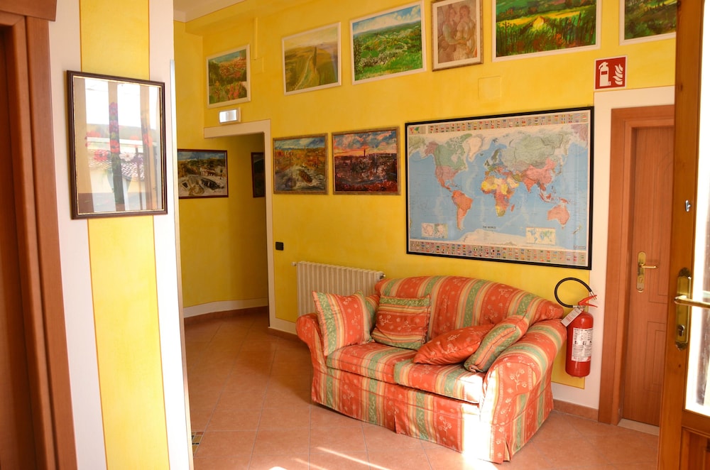Hotel Mia Cara 28/50