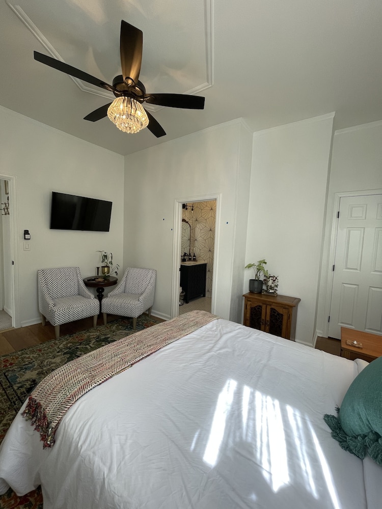 The Adagio Bed and Breakfast 18/50