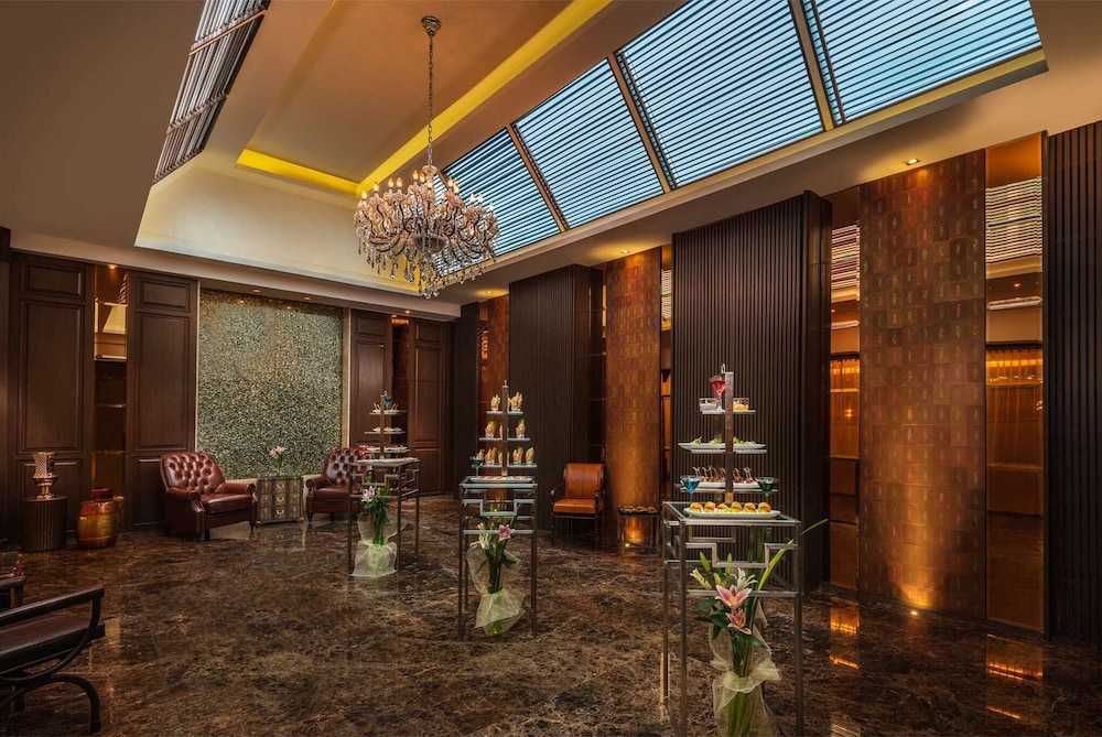 RADISSON SUITES BANGKOK SUKHUMVIT 33/73