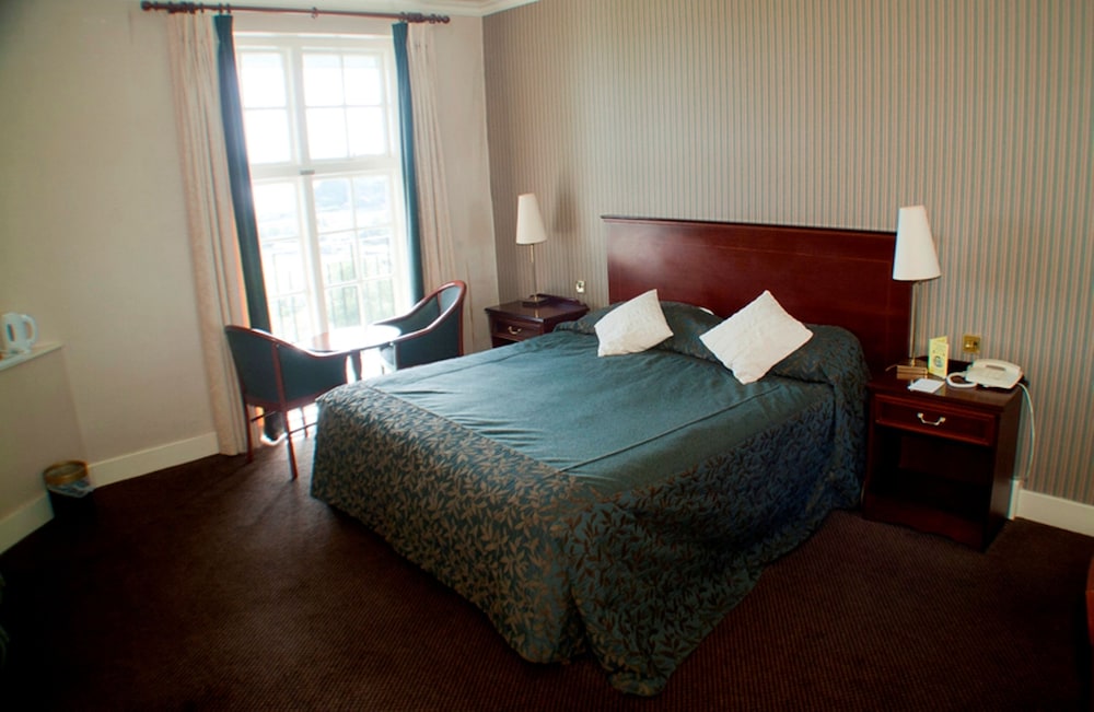 Cumbria Grand Hotel 10/82