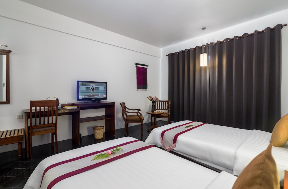 Kingdom Angkor Hotel 18/70