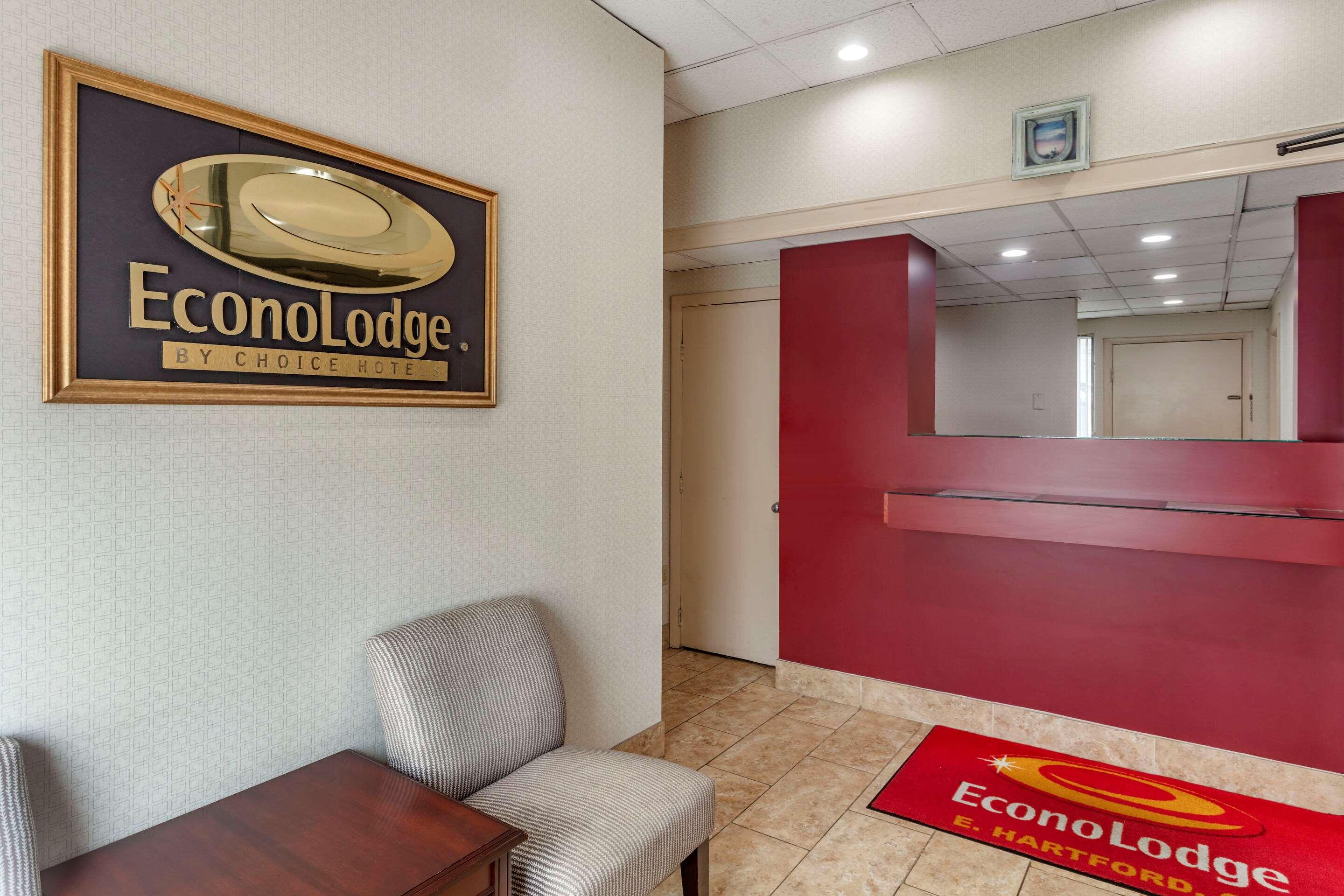 Economy Inn East Hartford CT 5/60