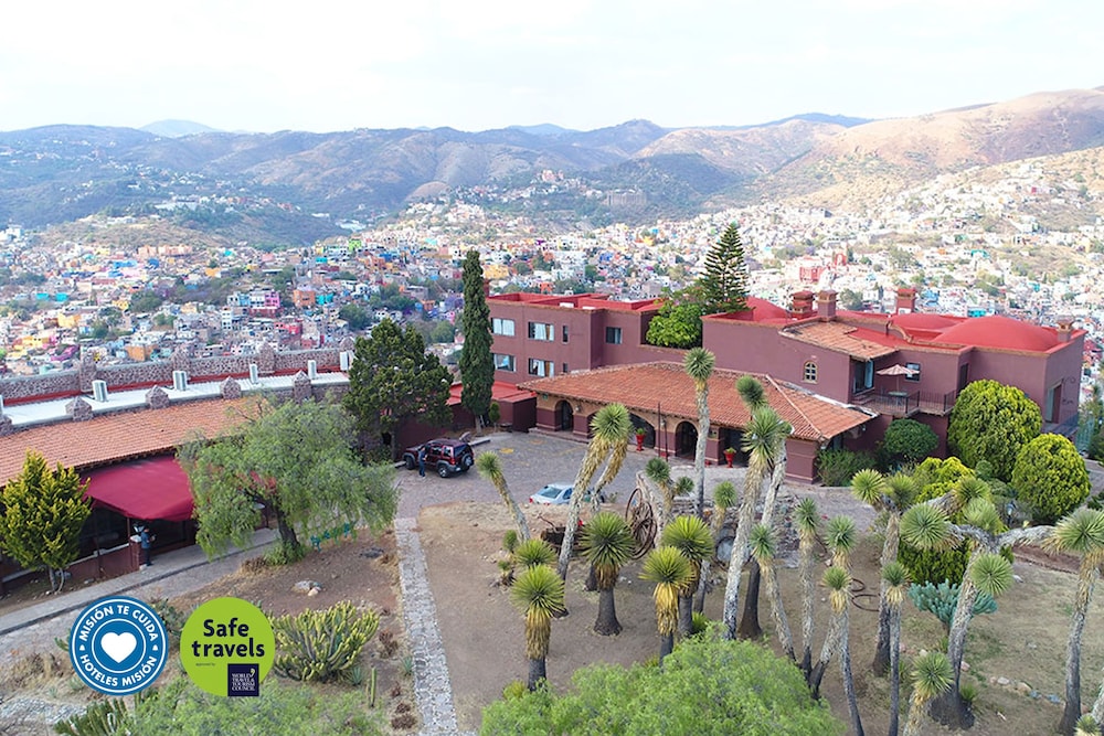 Mision Grand Casa Colorada 3/50