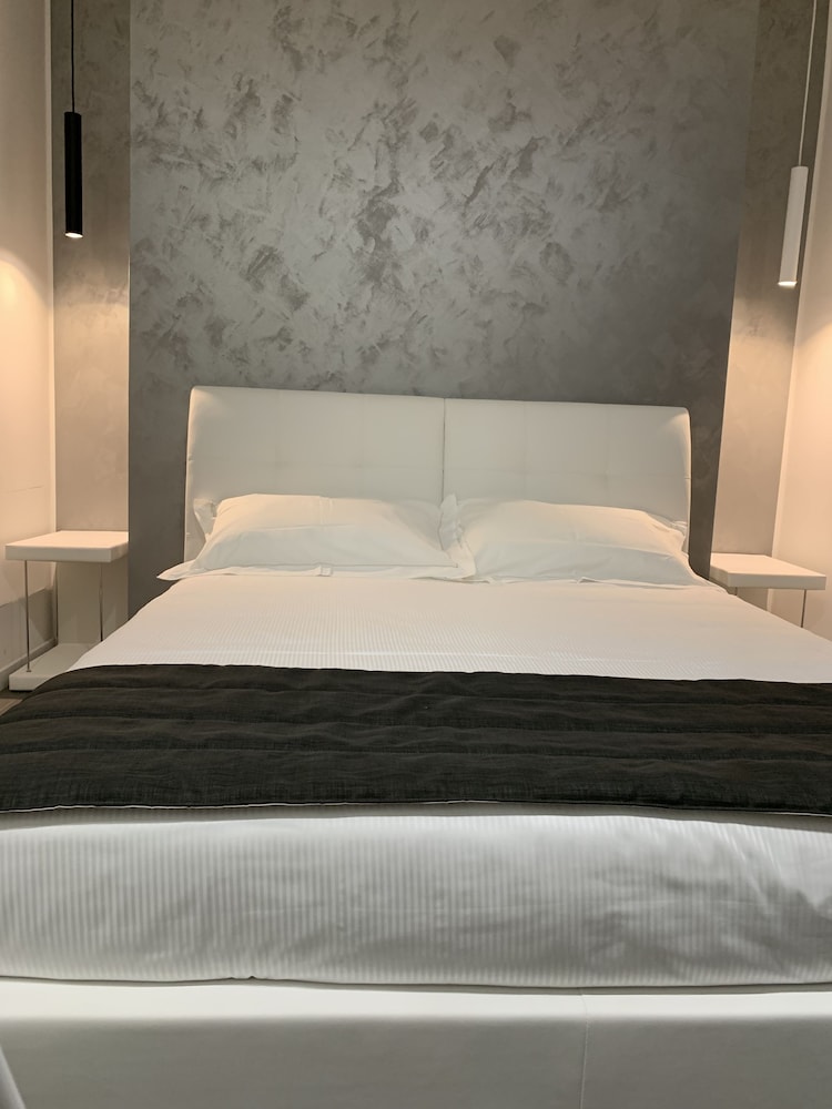 Aparthotel Bossi 12/61