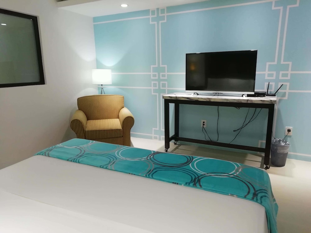 Hotel Green 16 Extended Stay 36/49