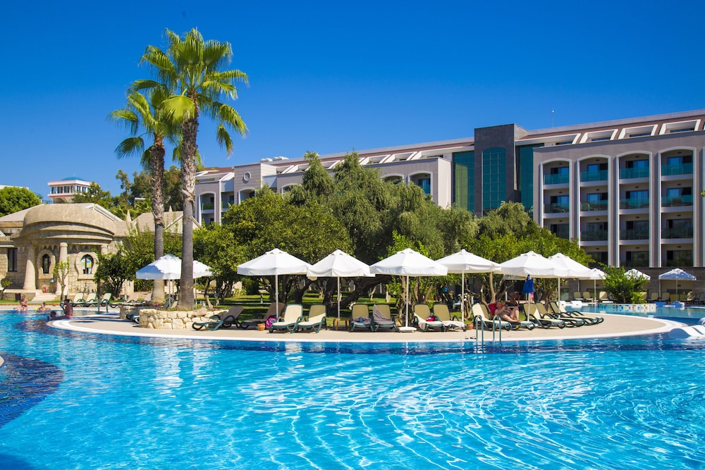 Horus Paradise Luxury Resort in SIDE