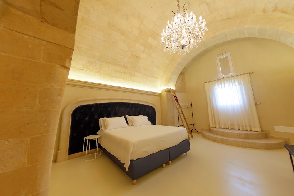 Palazzo del Duca Hotel & Restaurant 71/102