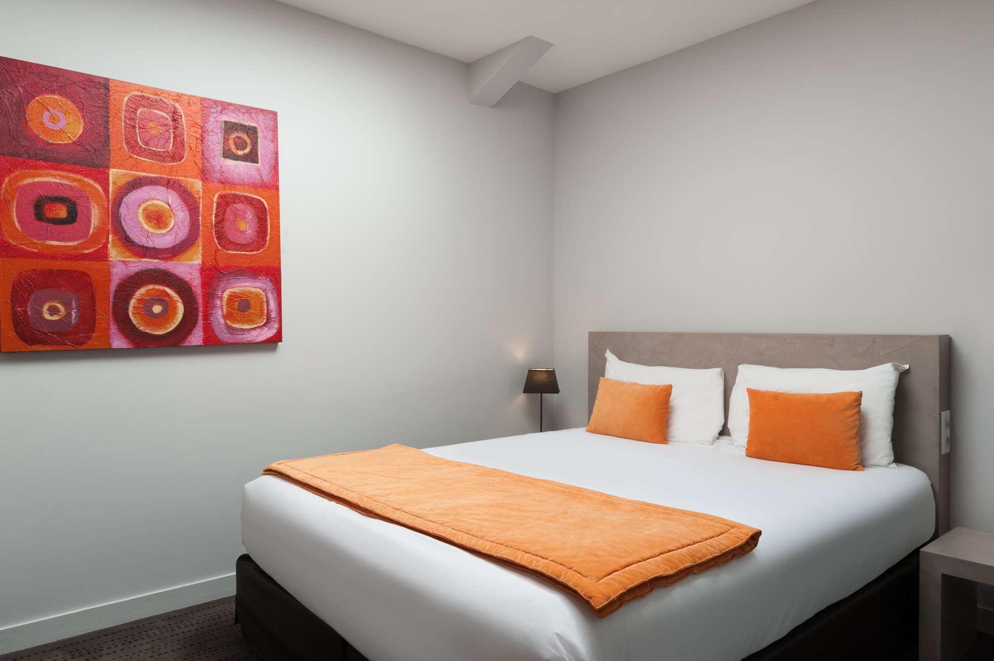 Hotel The Originals Niort La Grange 8/50
