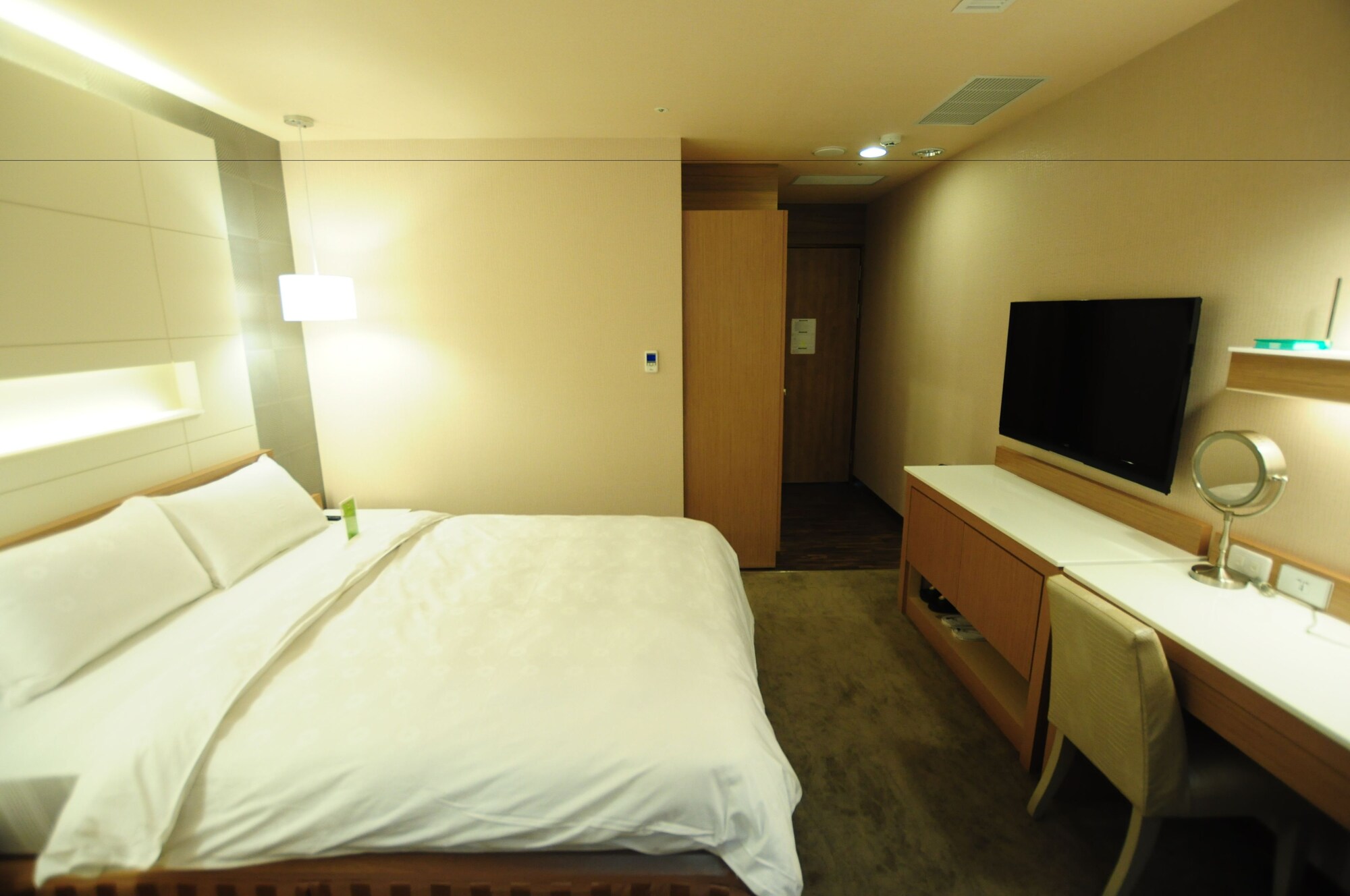 غرفة بزنس بسرير مزدوج، Kindness Hotel - Sanduo Shopping District 2/10