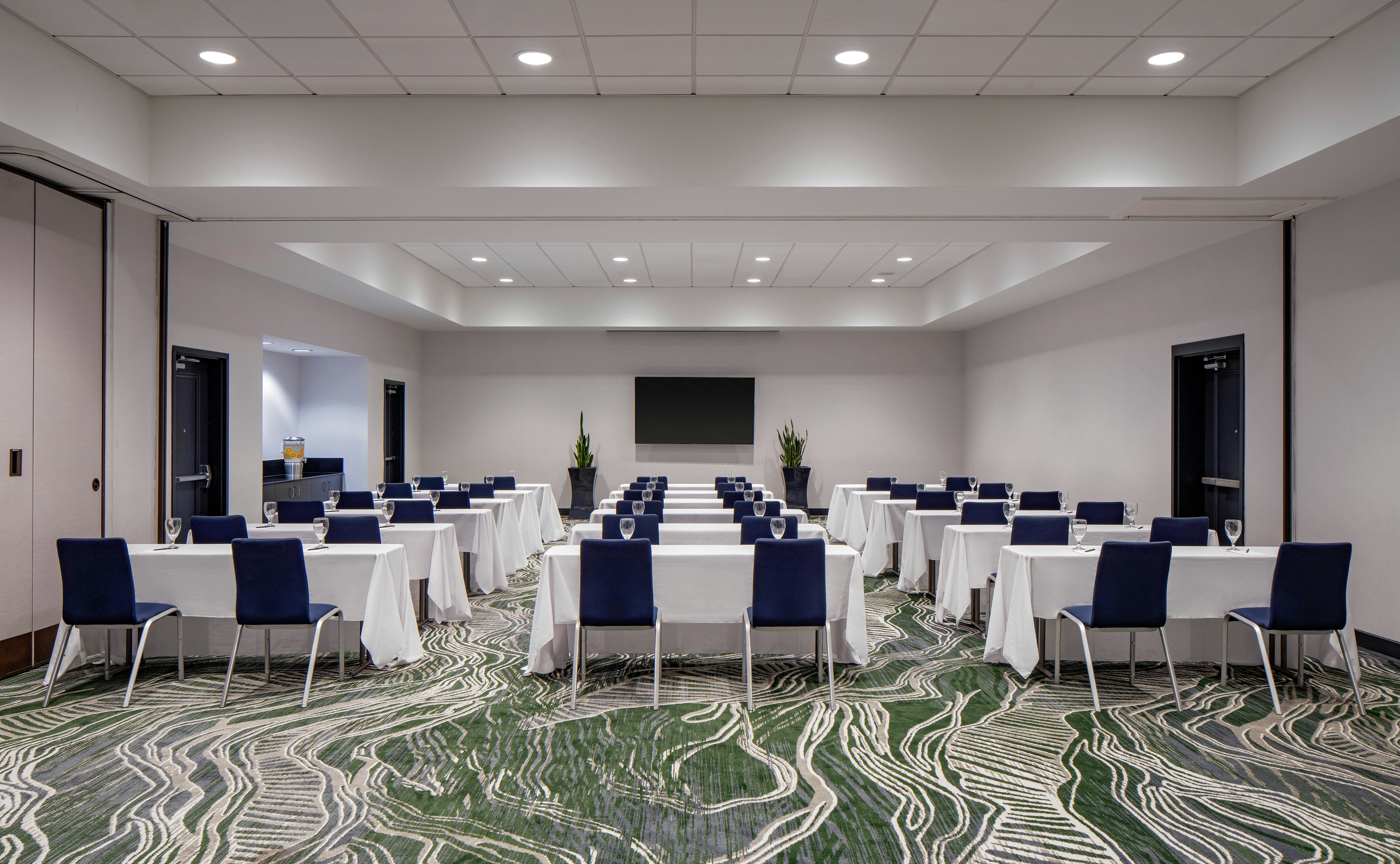Hilton Shreveport 38/47