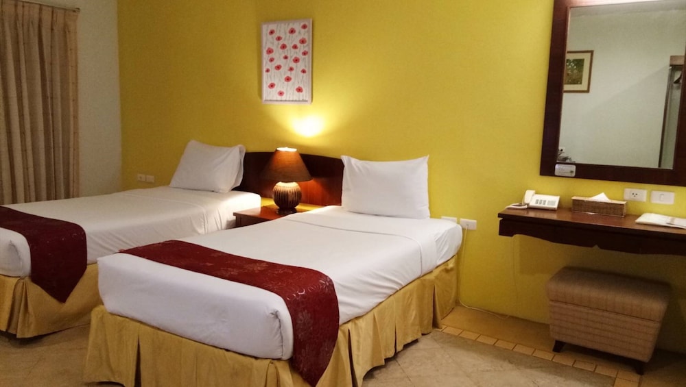 Golden Pine Beach Resort and Spa 22/61