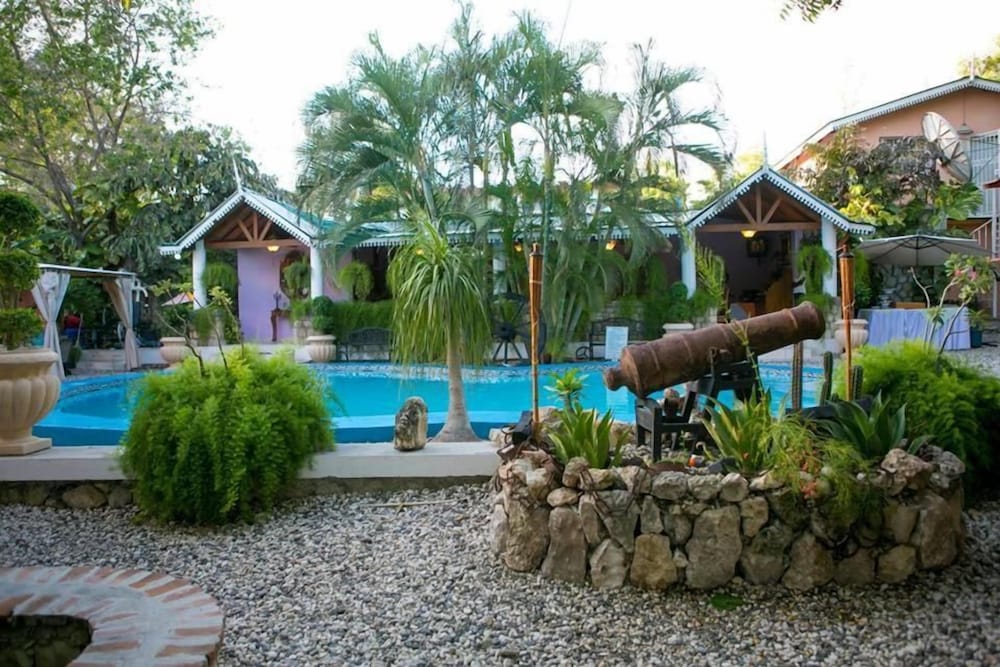 Palm Inn hotel 23/33