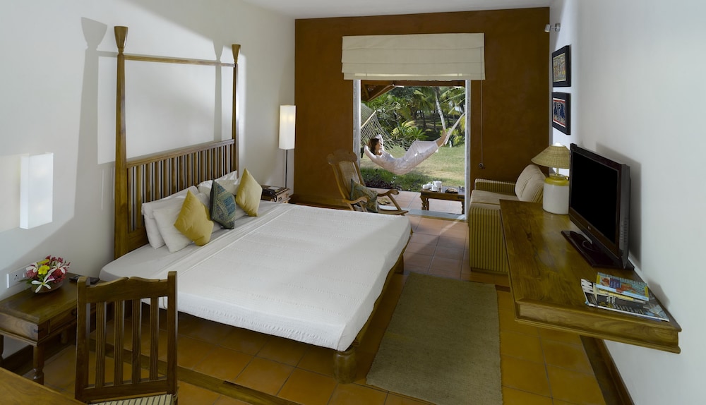 Poovar Island Resort 14/46