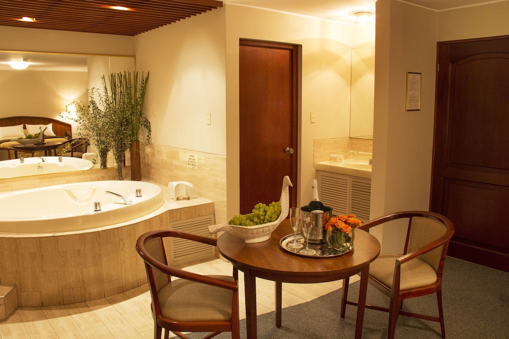 Park Suites 39/50