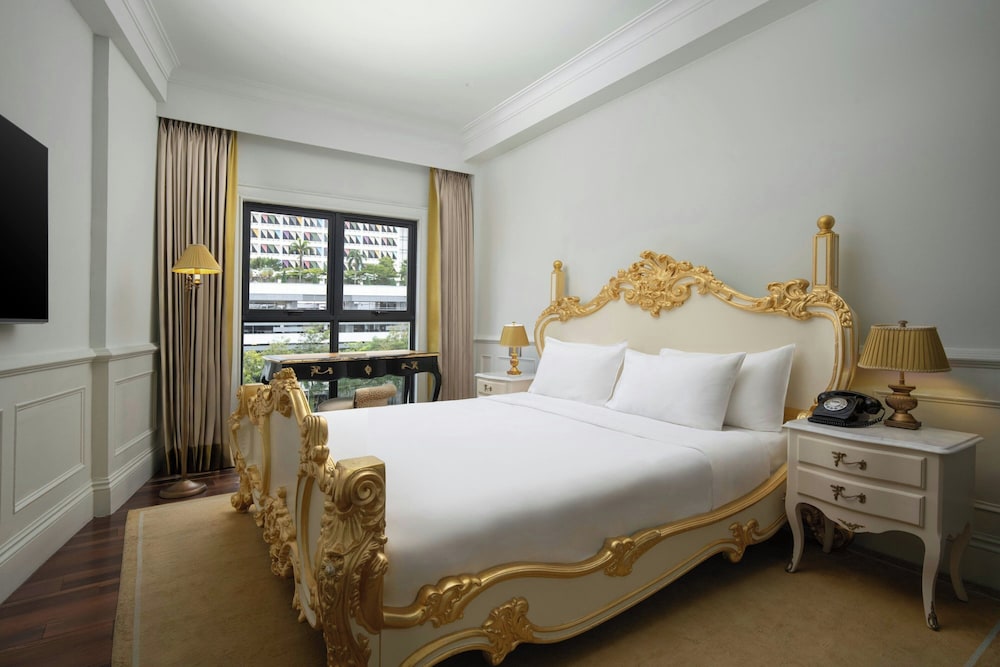 Prince, Royal, Club, Suite, Club Lounge Access
