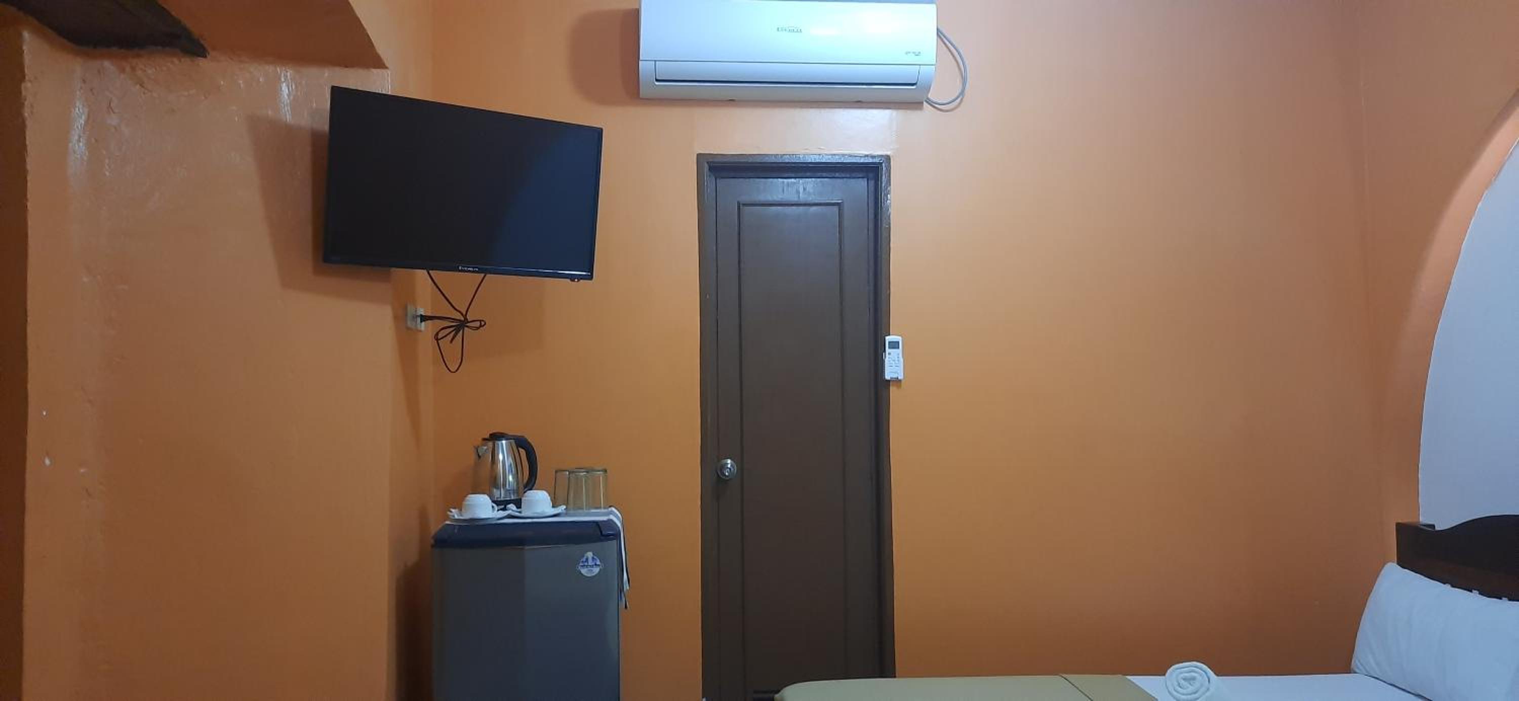 Zen Rooms Calle Crisologo Vigan 39/50