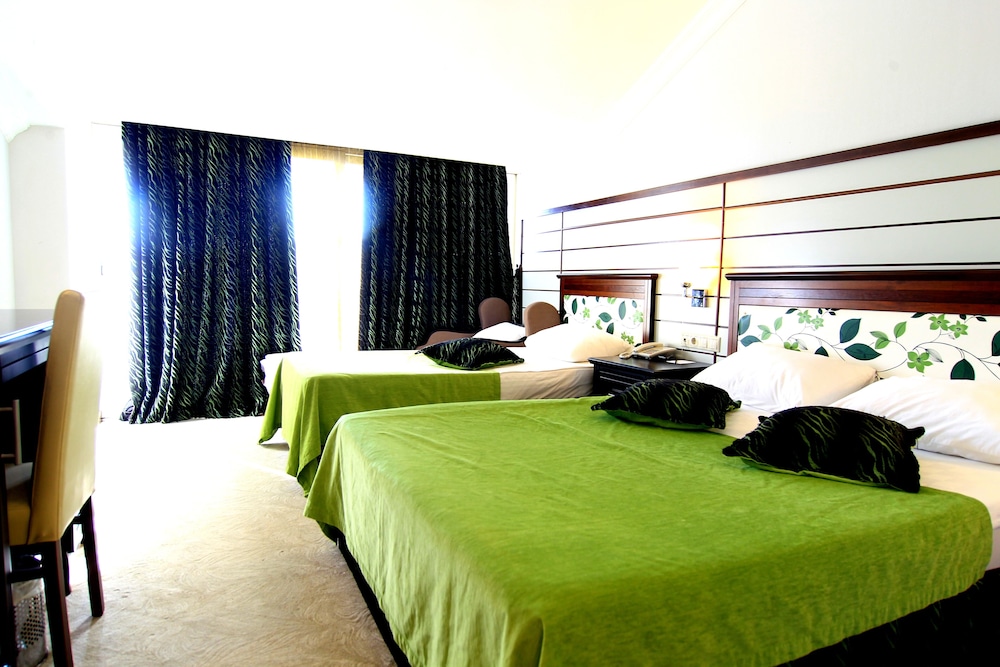 Rox Royal Hotel 14/67