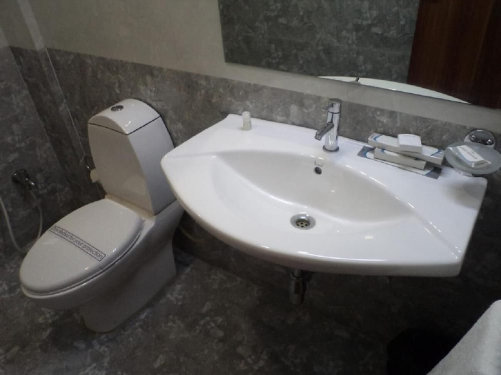 Lords Eco Inn Gandhidham 23/23