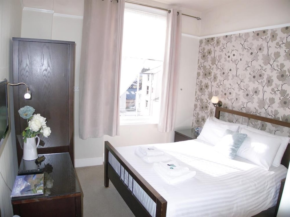 Beach House Hotel - Guest house 14/32