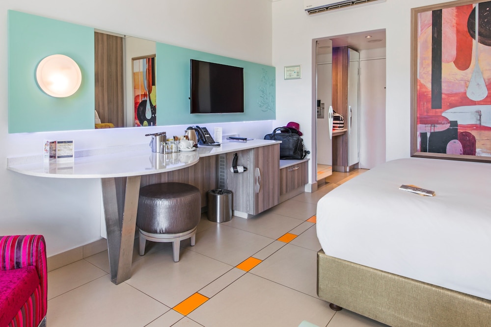 SUN CITY CABANAS 49/72