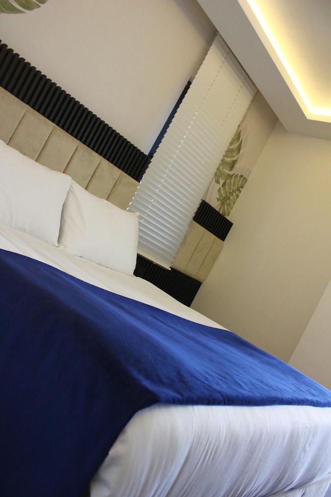 Kavala Hotel 14/50