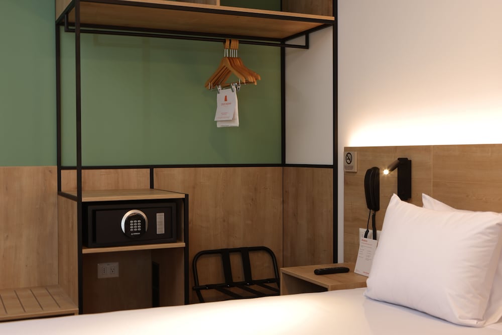 TRADITIONAL, TWIN BEDS