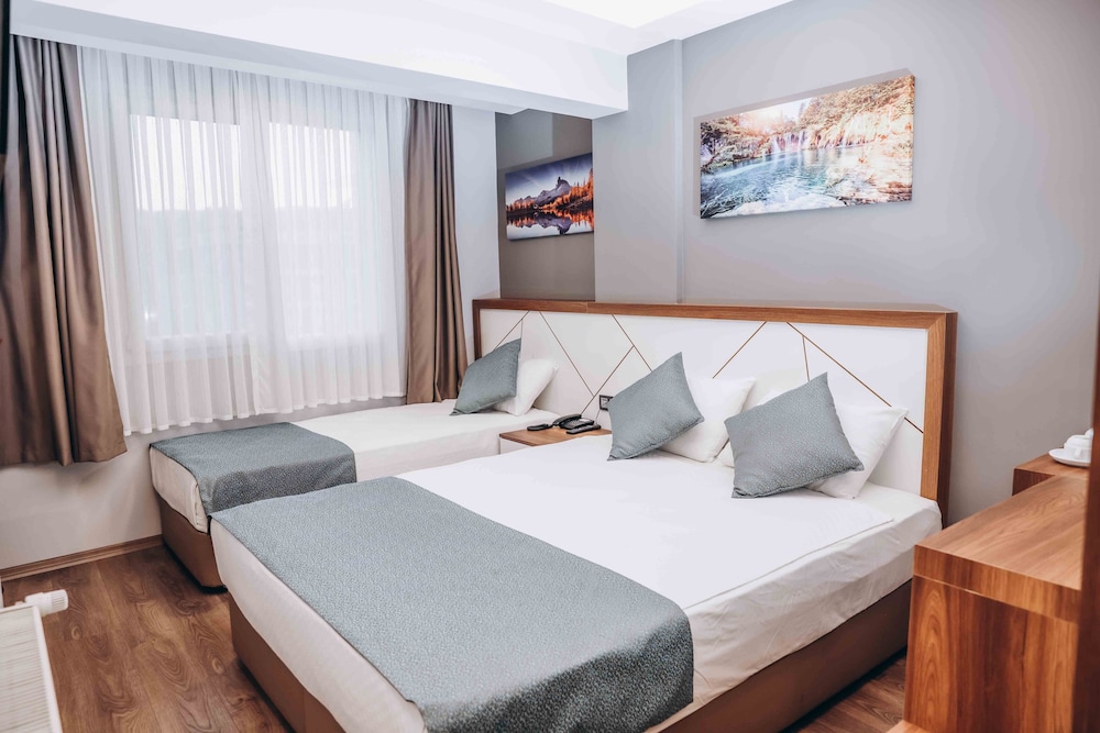 Hakcan Hotel 8/50
