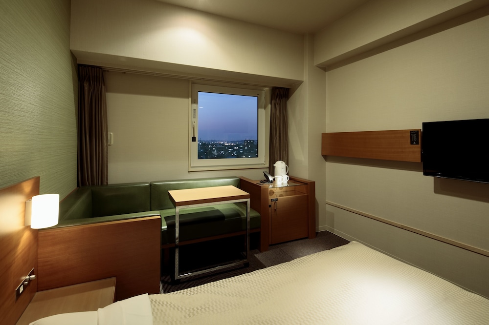 Candeo Hotels Handa 28/50