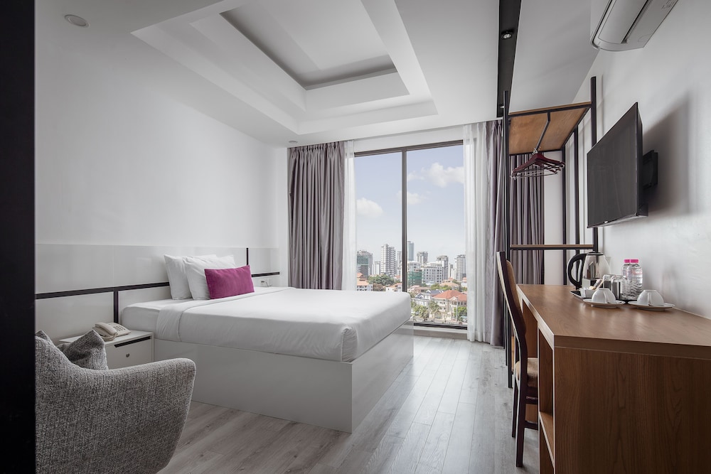 KING GRAND BOUTIQUE HOTEL 38/73