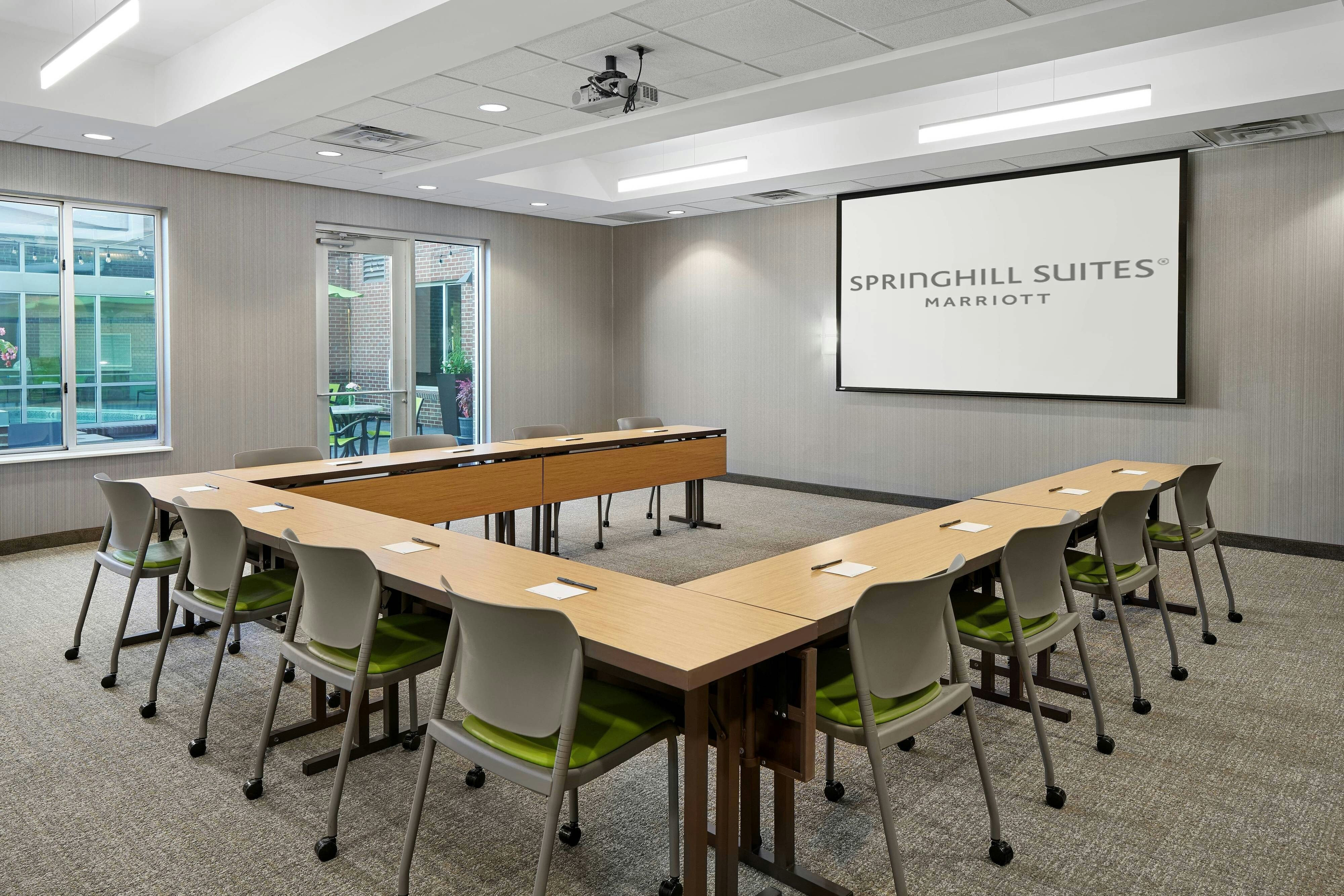 Springhill Suites By Marriott Roanoke 1/1