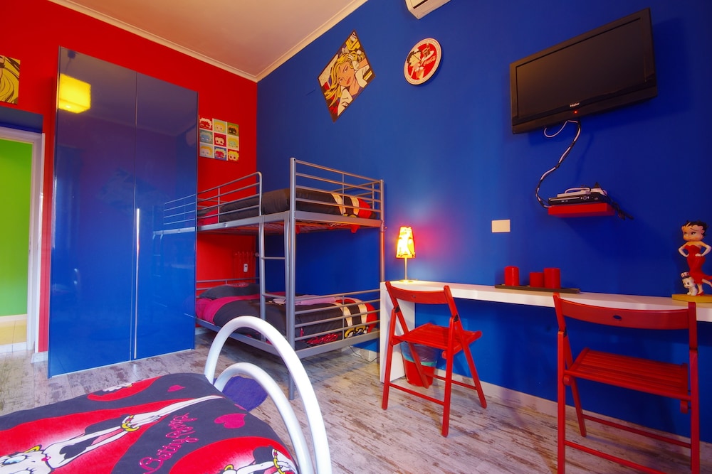 Comics Guesthouse 18/46