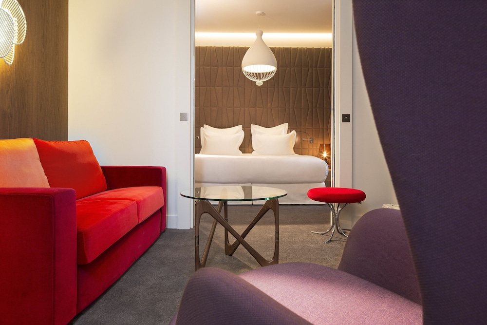 Hotel Dupond Smith 24/67