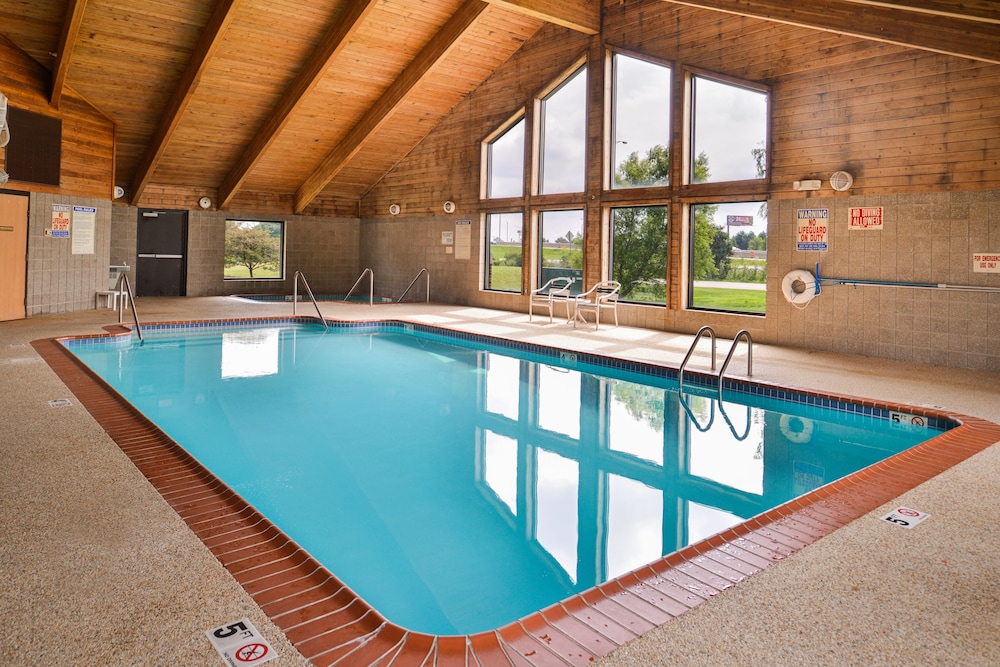 Quality Inn Bolingbrook I-55 27/47