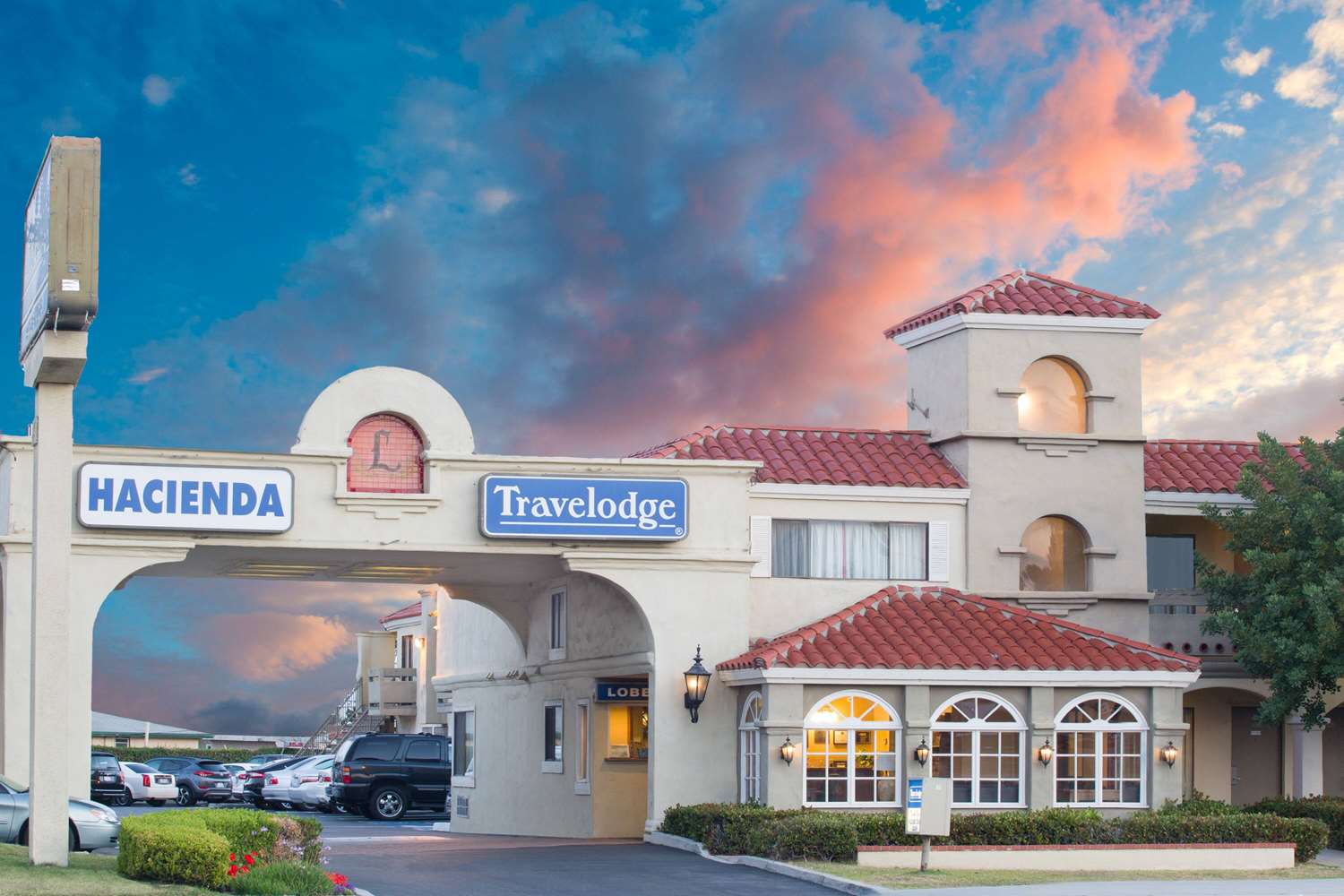 Travelodge by Wyndham Costa Mesa Newport Beach Hacienda 4/25