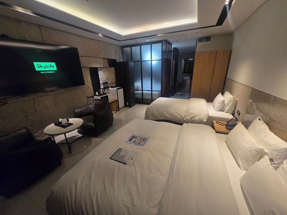 Hotel The Designers Premier Kondae 24/74