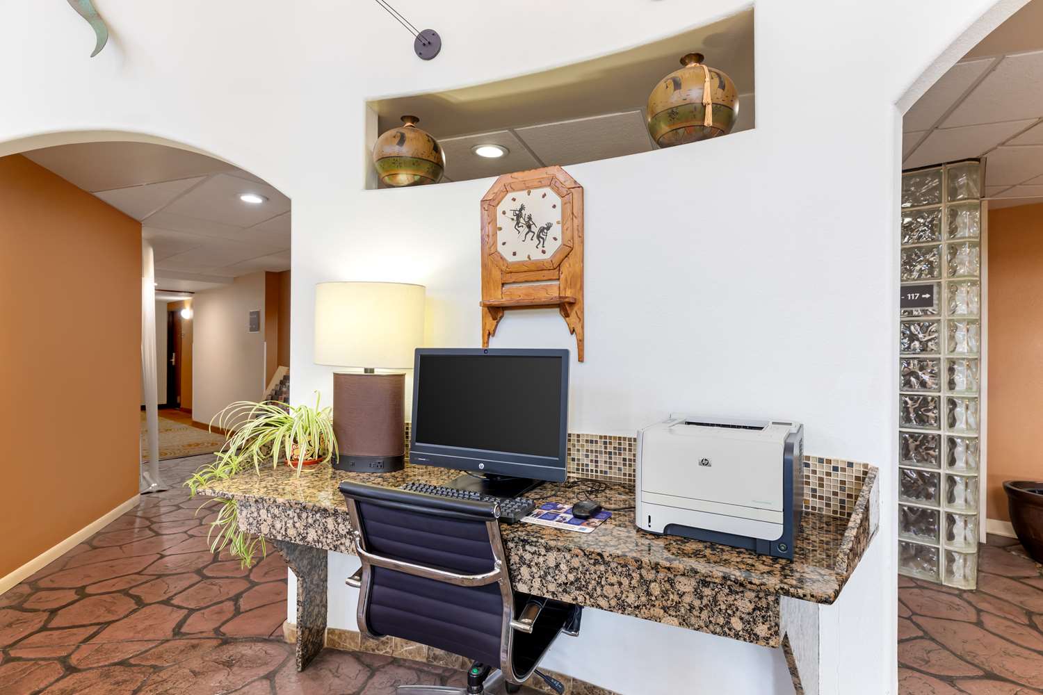 Best Western Kiva Inn 37/38