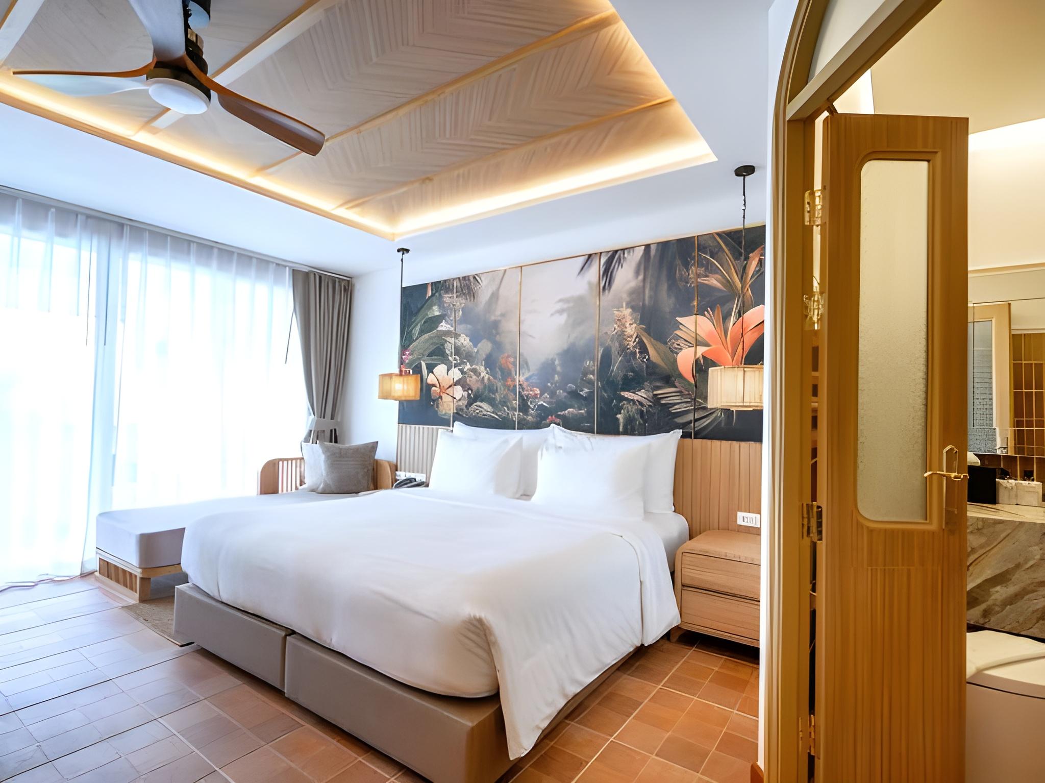 Spa, Suite, Double and Twin Beds, Hot Tub, New Building
