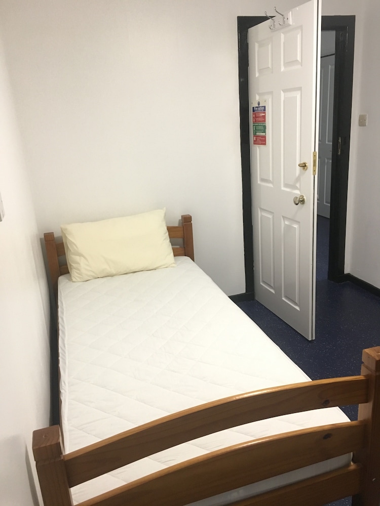 Ledgowan Lodge Hotel 9/72