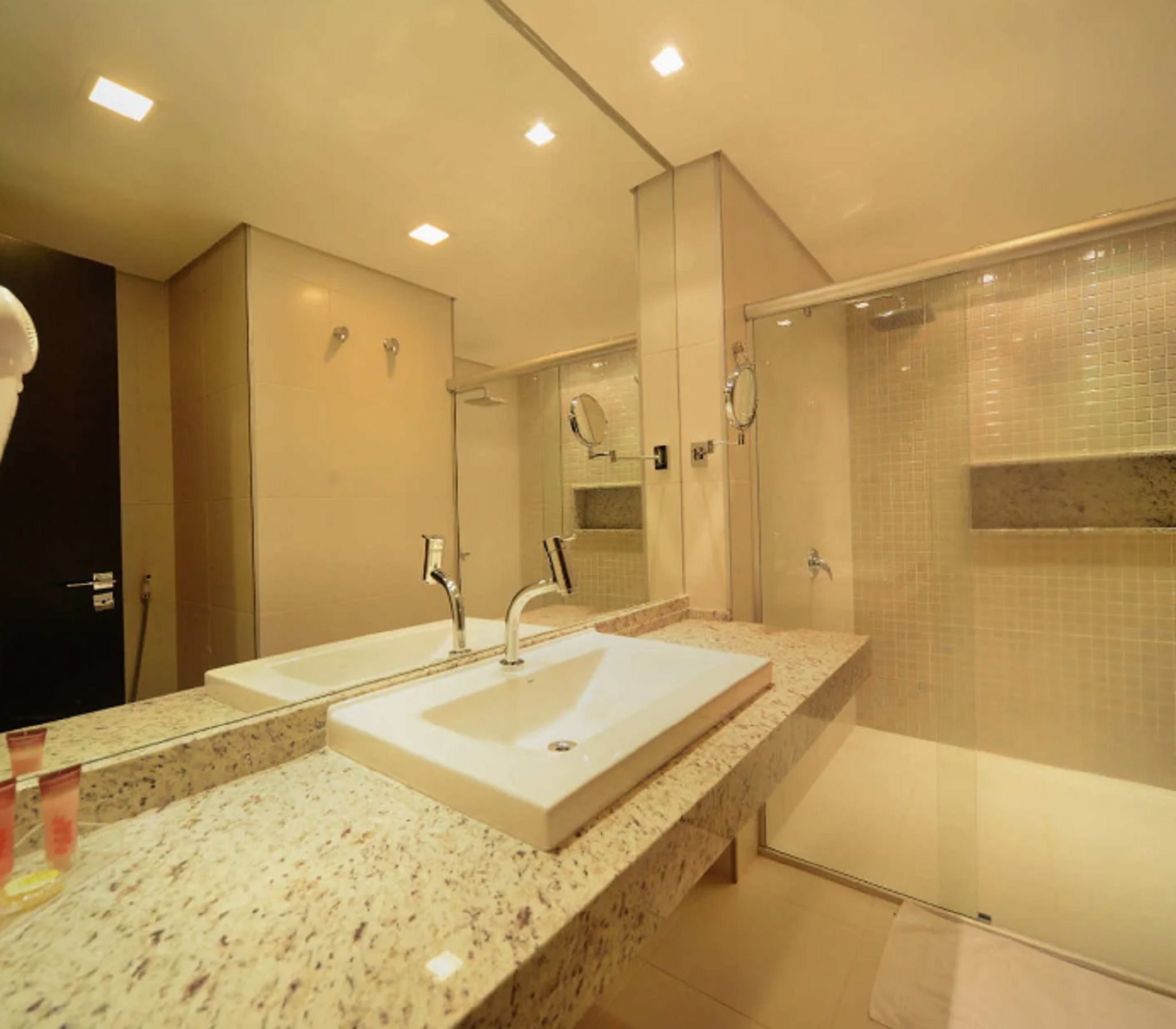 غرفة ديلوكس بسرير مزدوج، Indaia Park Hotel 2/2