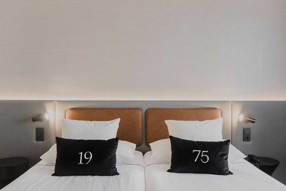 ROOM, SINGLE, TWIN BEDS, GRAN VIA VIEW